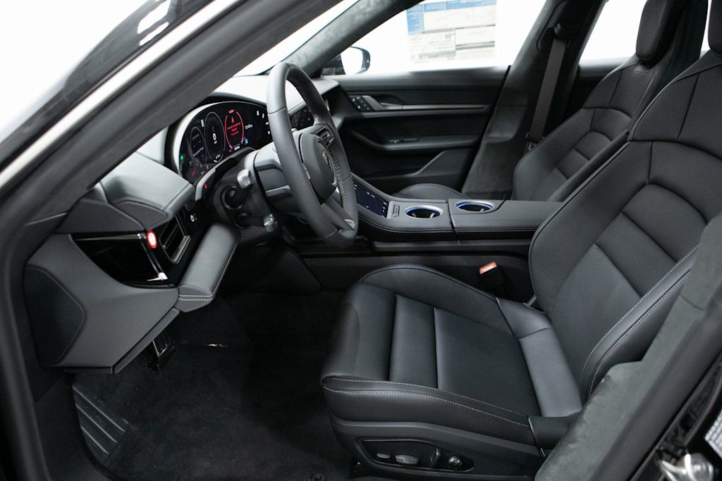 Thumbnail: 2026 Porsche Taycan - 10