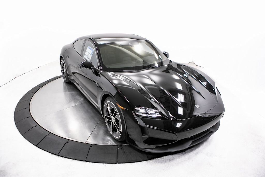 Thumbnail: 2026 Porsche Taycan - 38