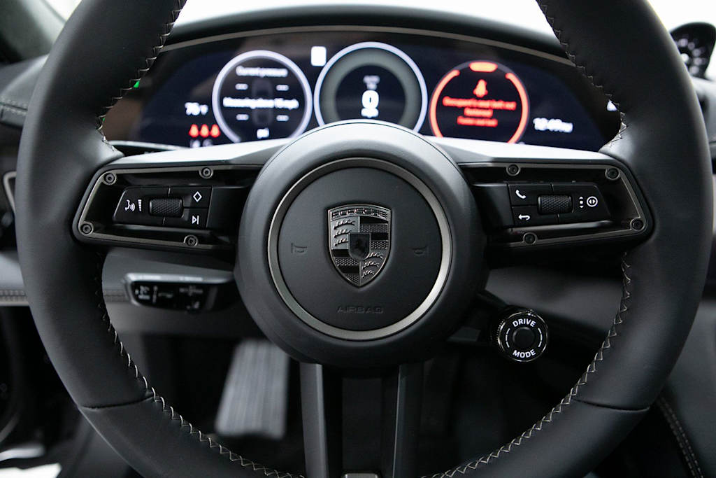 Thumbnail: 2026 Porsche Taycan - 20