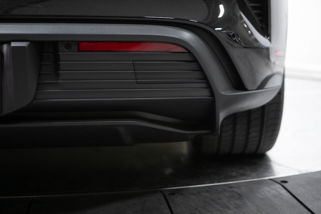 Thumbnail: 2026 Porsche Taycan - 24