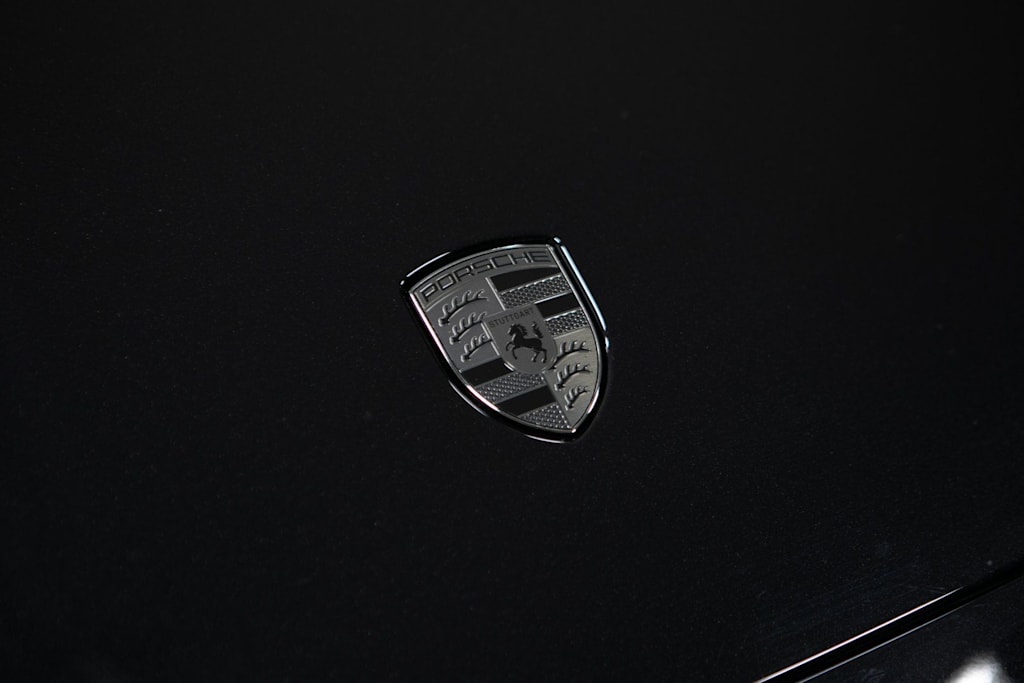 Thumbnail: 2026 Porsche Taycan - 32