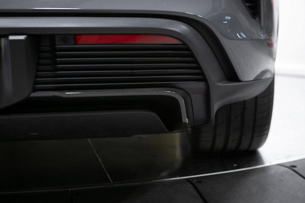 Thumbnail: 2026 Porsche Taycan - 35