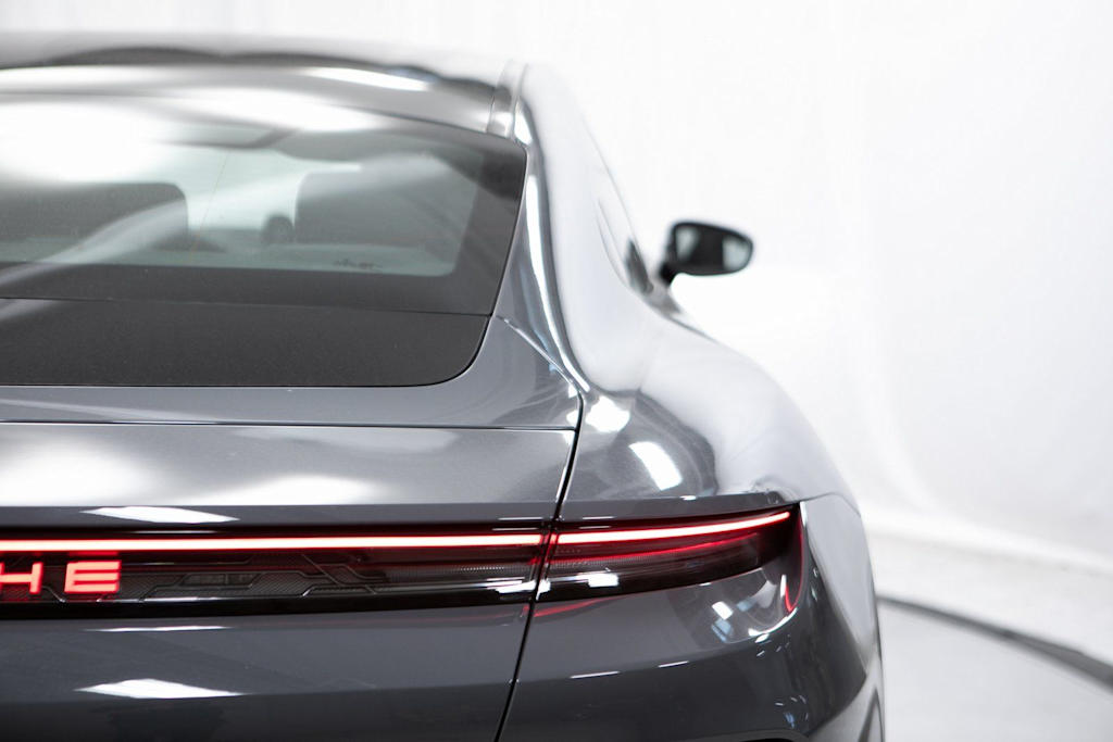 Thumbnail: 2026 Porsche Taycan - 38