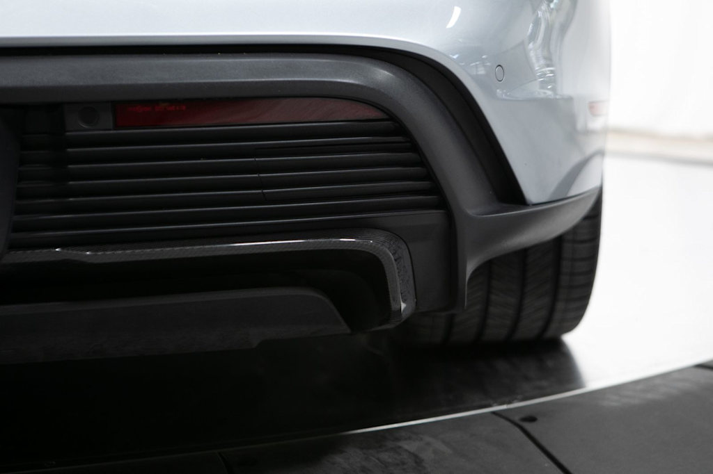 Thumbnail: 2021 Porsche Taycan - 5