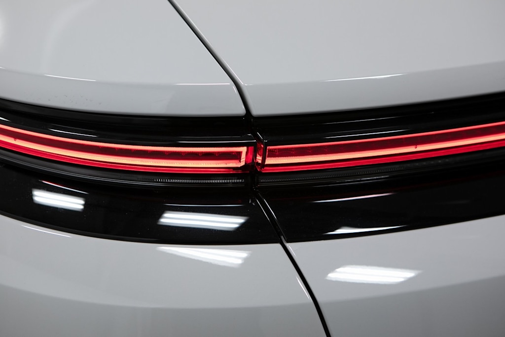 Thumbnail: 2026 Porsche Panamera - 34