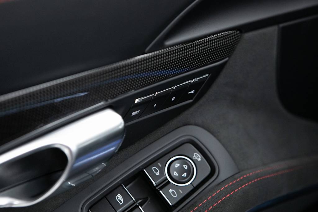 Thumbnail: 2025 Porsche 718 Cayman - 17