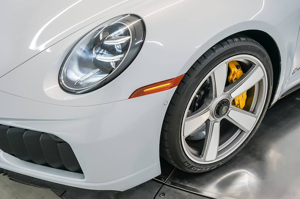 Thumbnail: 2026 Porsche 911 - 22