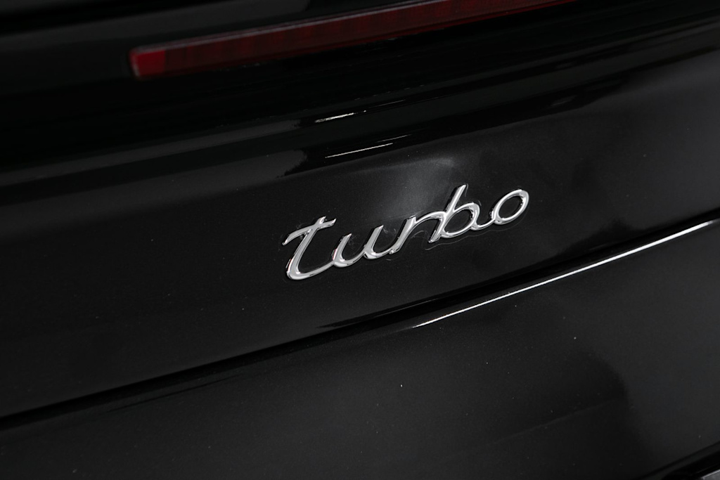 Thumbnail: 2011 Porsche 911 - 31