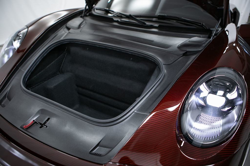 Thumbnail: 2022 Porsche 911 - 32