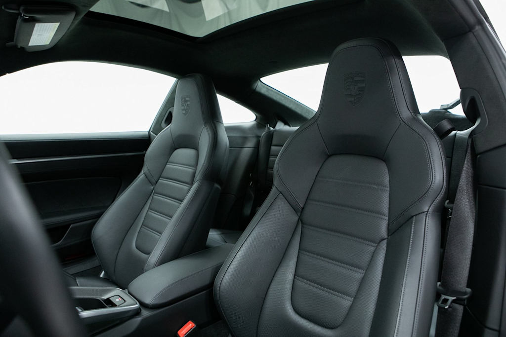 Thumbnail: 2025 Porsche 911 - 10