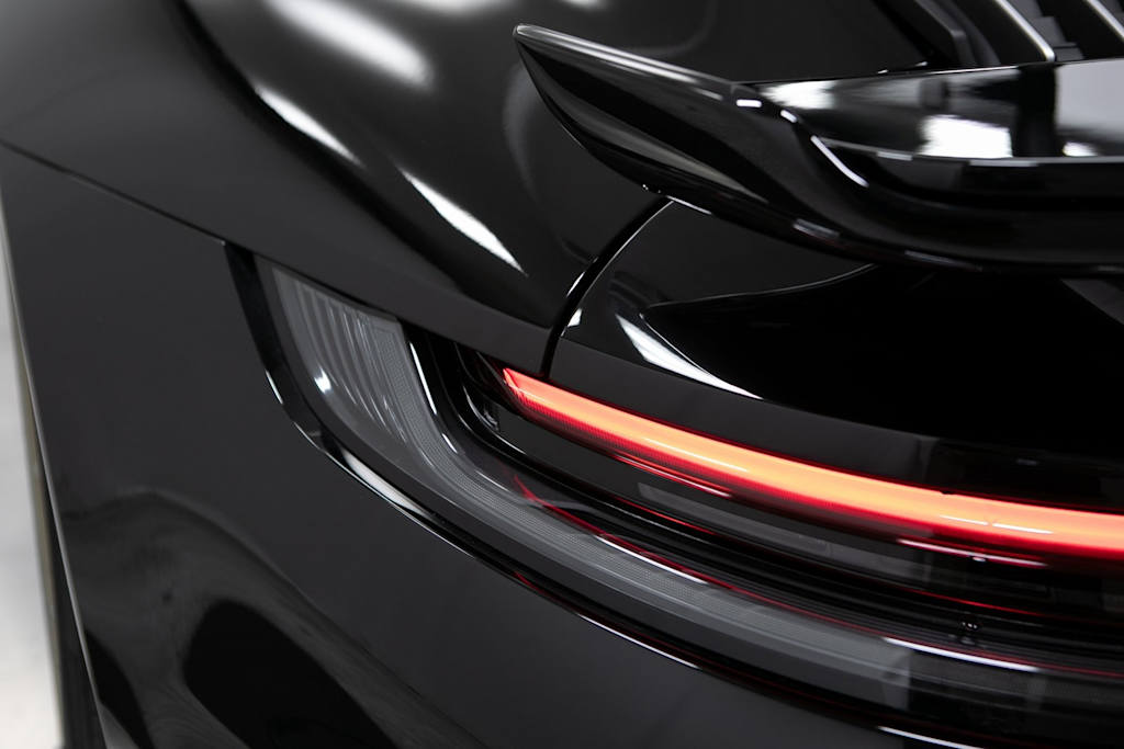 Thumbnail: 2025 Porsche 911 - 32