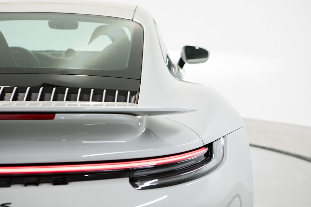 Thumbnail: 2023 Porsche 911 - 35