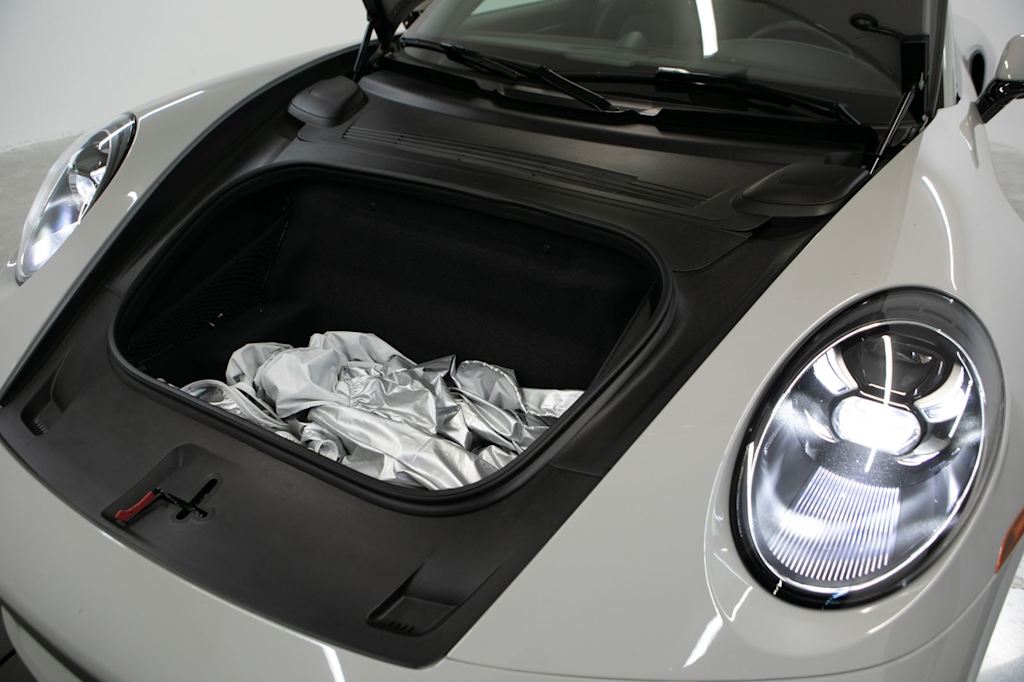 Thumbnail: 2023 Porsche 911 - 36