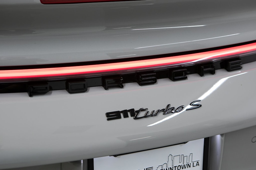 Thumbnail: 2023 Porsche 911 - 33
