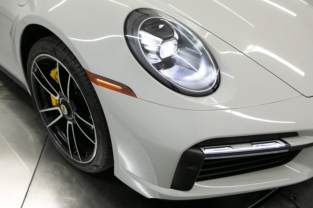 Thumbnail: 2023 Porsche 911 - 17