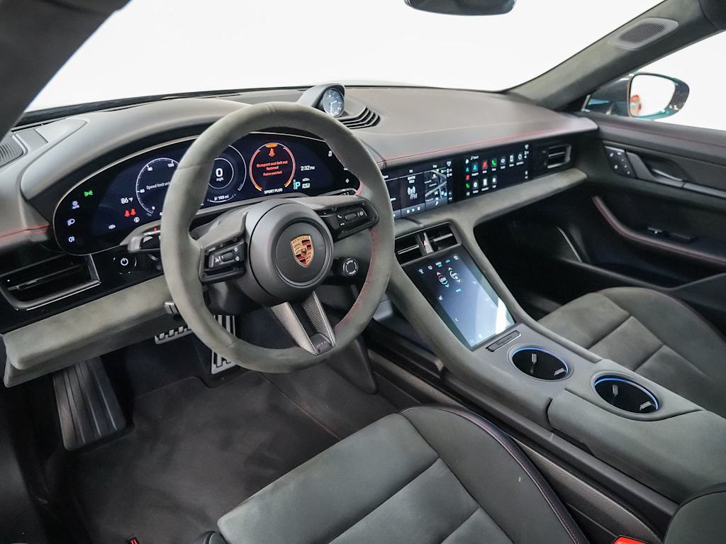 Thumbnail: 2023 Porsche Taycan - 2