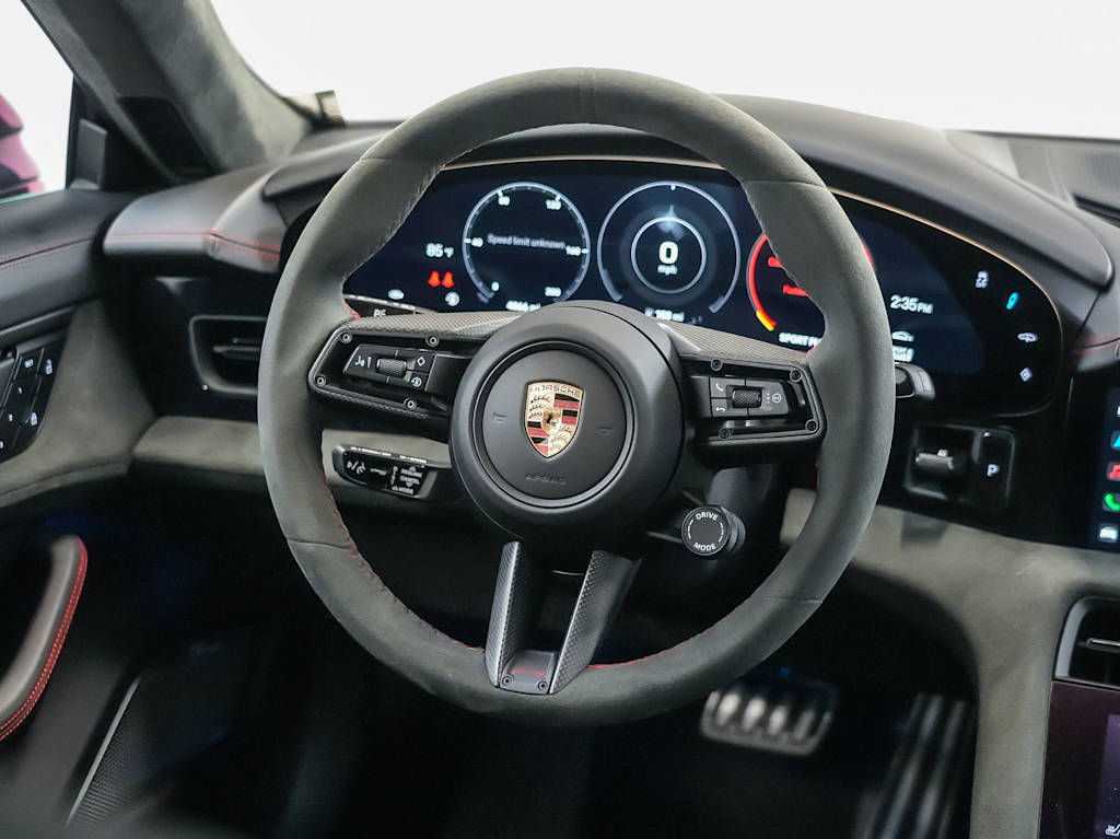 Thumbnail: 2023 Porsche Taycan - 14