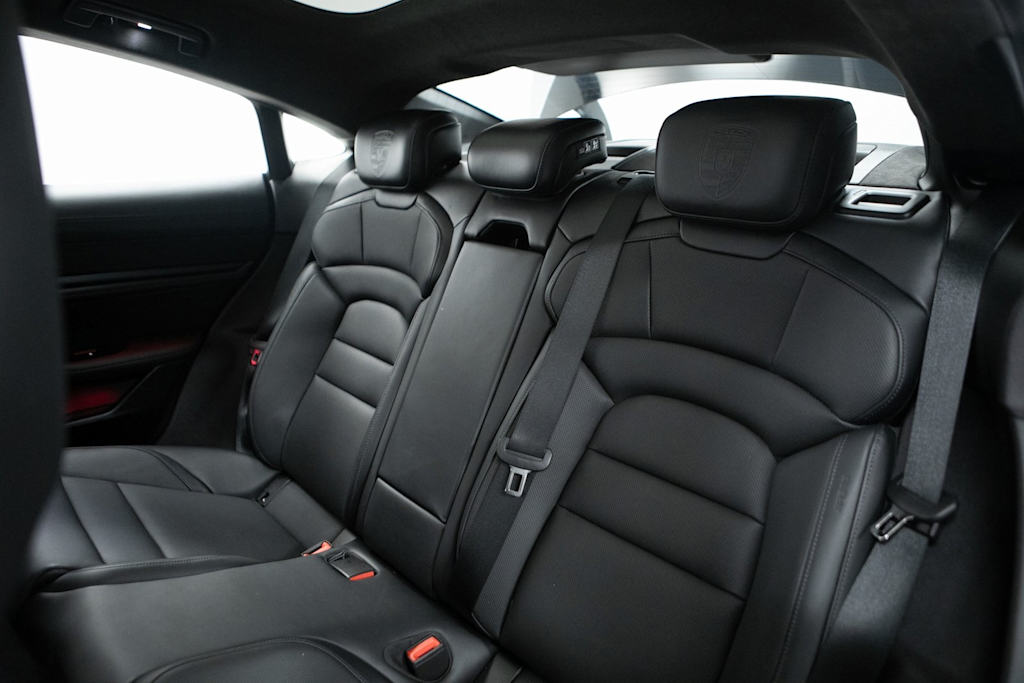 Thumbnail: 2024 Porsche Taycan - 33