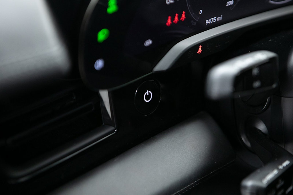 Thumbnail: 2024 Porsche Taycan - 26