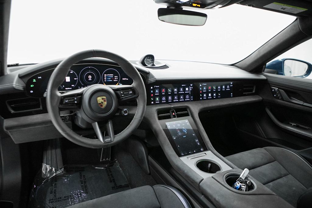 Thumbnail: 2024 Porsche Taycan - 9