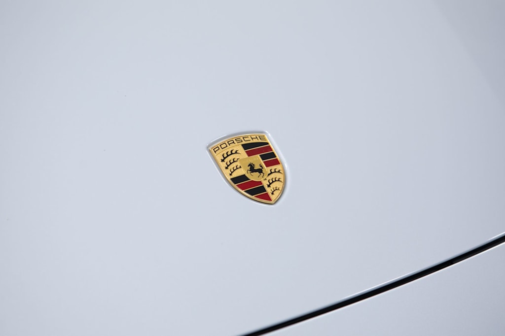 Thumbnail: 2023 Porsche Taycan - 21