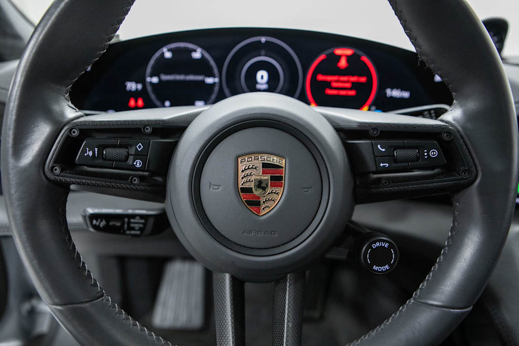 Thumbnail: 2023 Porsche Taycan - 18