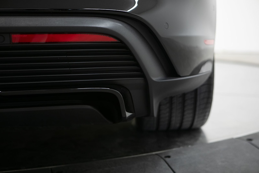 Thumbnail: 2026 Porsche Taycan - 6