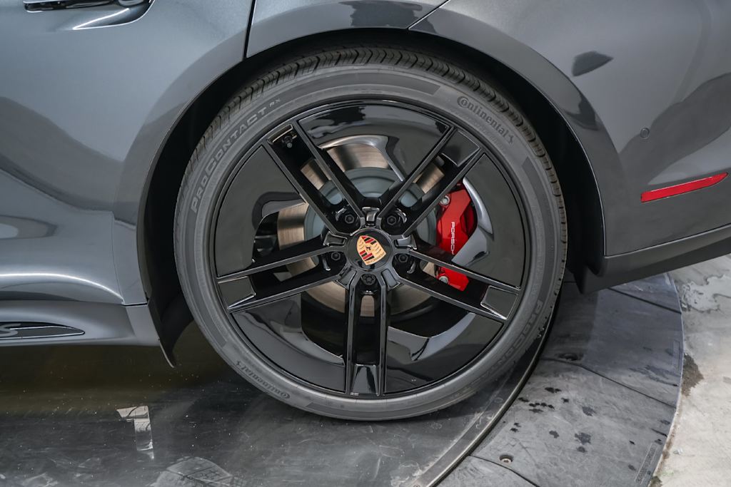 Thumbnail: 2026 Porsche Taycan - 6