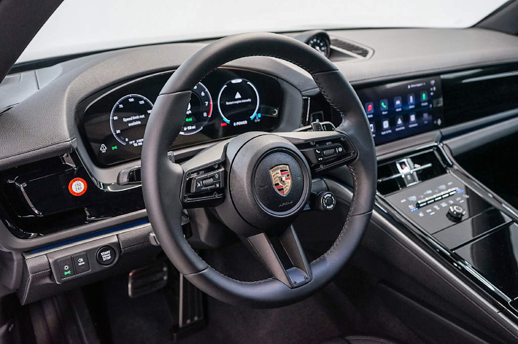 Thumbnail: 2026 Porsche Panamera - 2