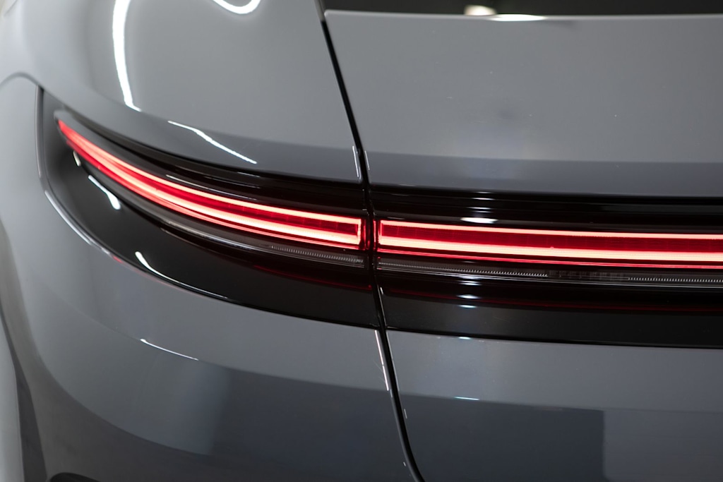 Thumbnail: 2026 Porsche Panamera - 35