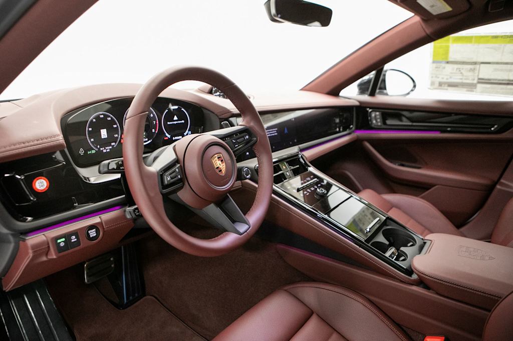 Thumbnail: 2026 Porsche Panamera - 2