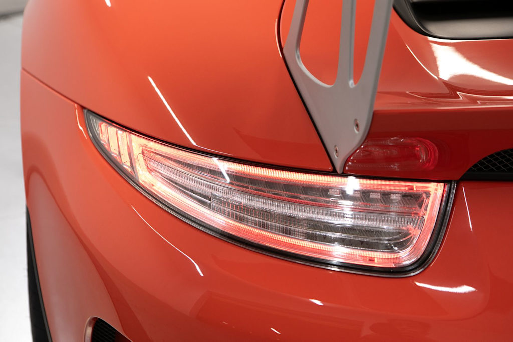 Thumbnail: 2016 Porsche 911 - 28