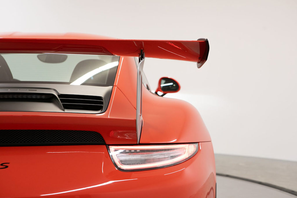 Thumbnail: 2016 Porsche 911 - 31