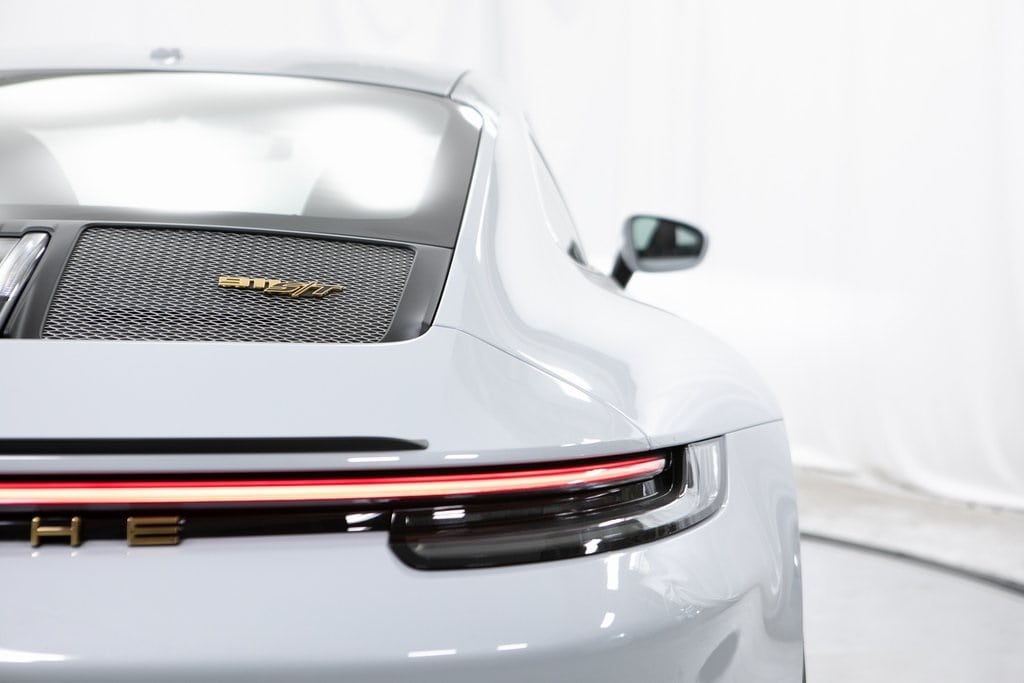 Thumbnail: 2024 Porsche 911 - 36