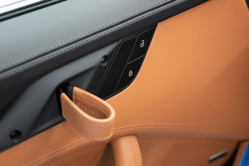 Thumbnail: 2024 Porsche 911 - 20