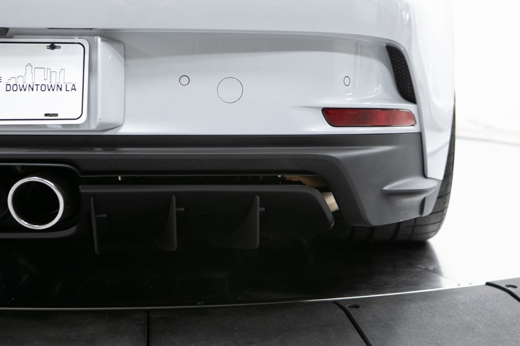 Thumbnail: 2024 Porsche 911 - 35