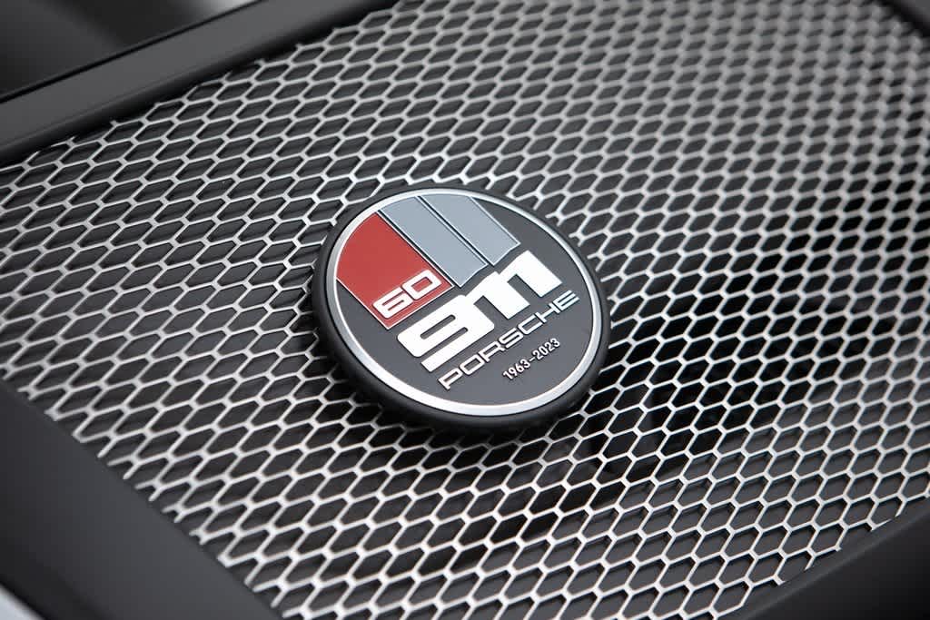 Thumbnail: 2024 Porsche 911 - 12