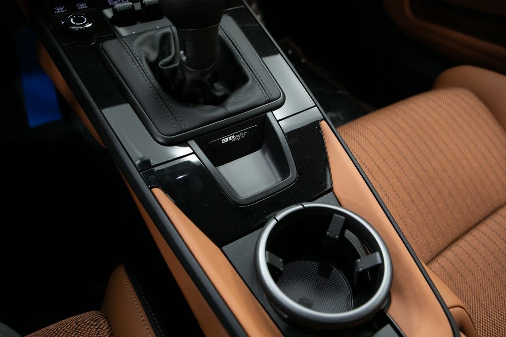 Thumbnail: 2024 Porsche 911 - 24