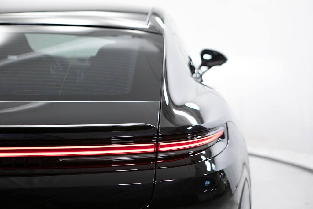 Thumbnail: 2025 Porsche Panamera - 26