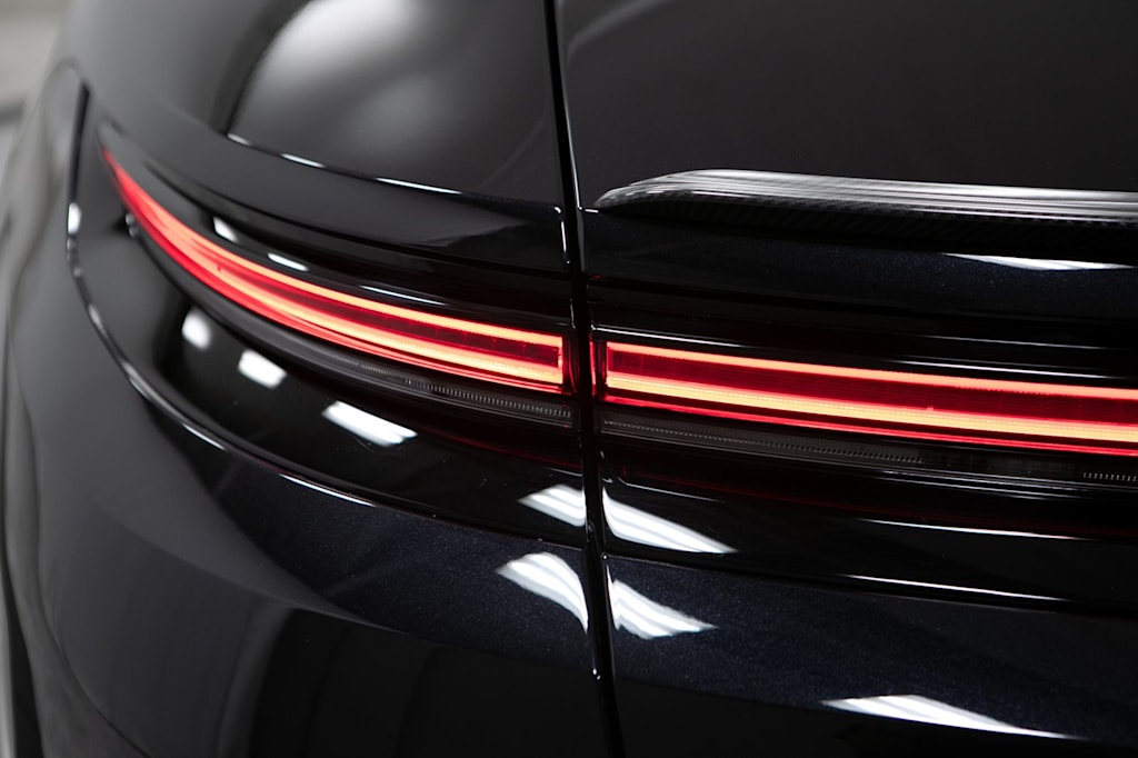 Thumbnail: 2025 Porsche Panamera - 23