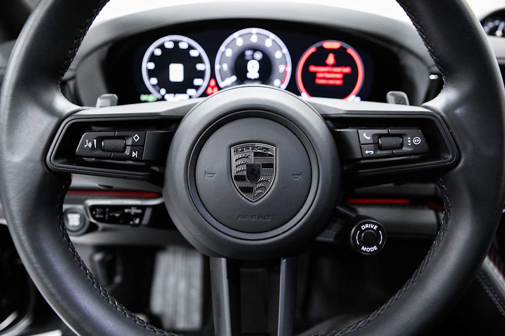Thumbnail: 2025 Porsche Panamera - 19