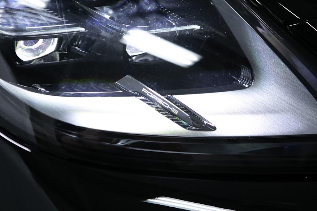 Thumbnail: 2025 Porsche Panamera - 20
