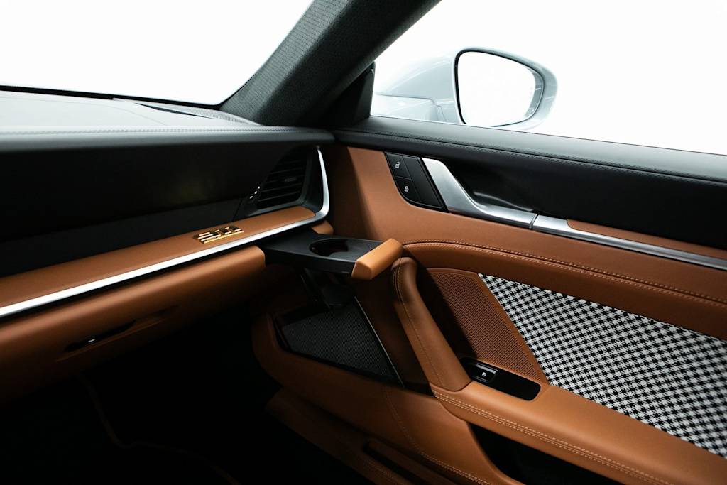 Thumbnail: 2023 Porsche 911 - 27