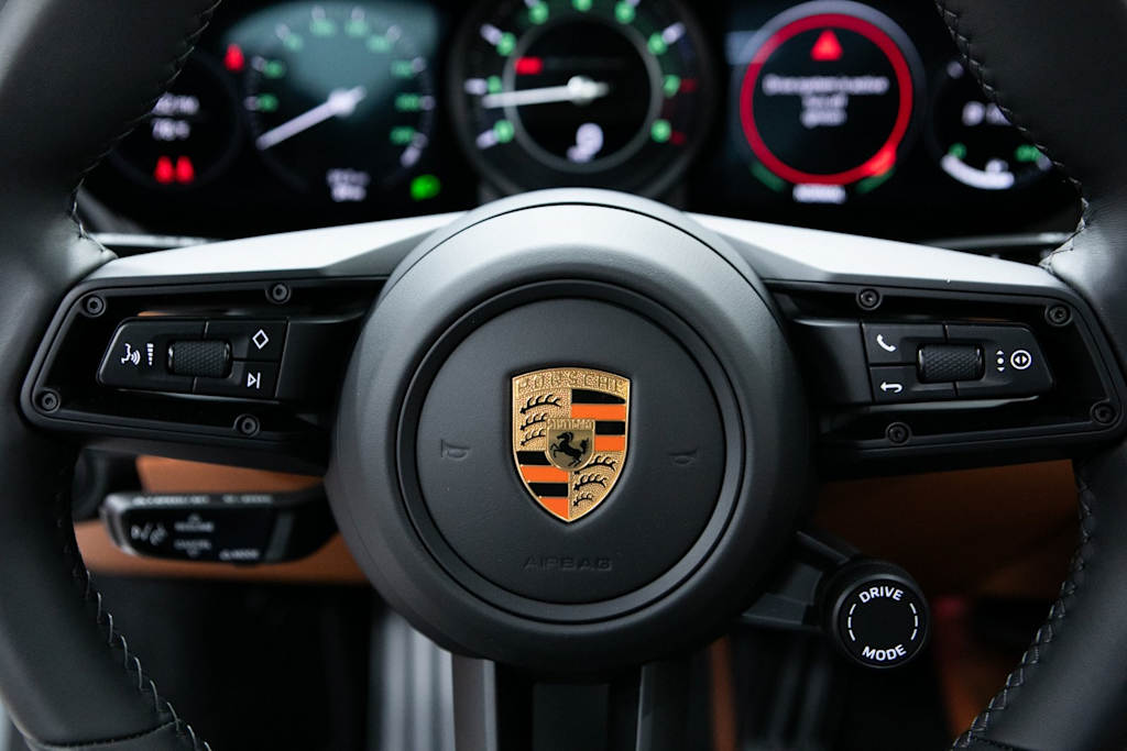 Thumbnail: 2023 Porsche 911 - 15