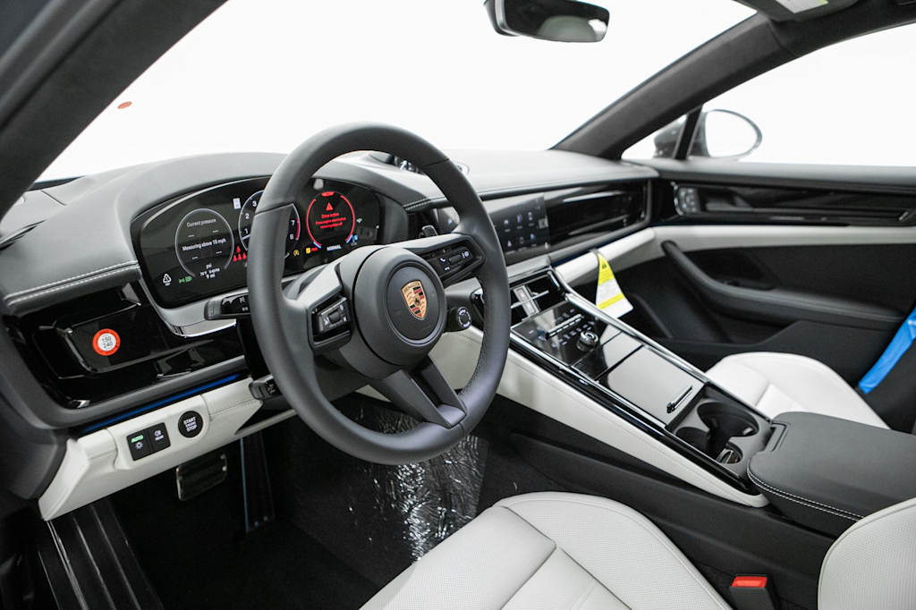 Thumbnail: 2026 Porsche Panamera - 2
