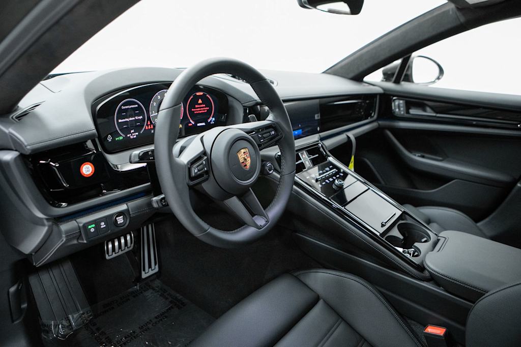 Thumbnail: 2026 Porsche Panamera - 2