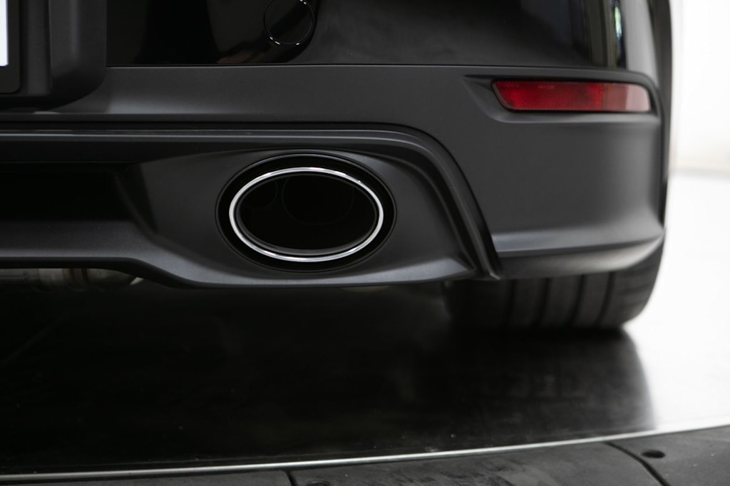 Thumbnail: 2026 Porsche 911 - 21