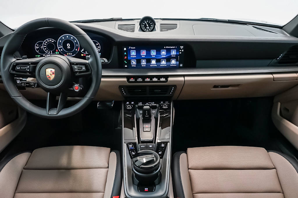Thumbnail: 2026 Porsche 911 - 8