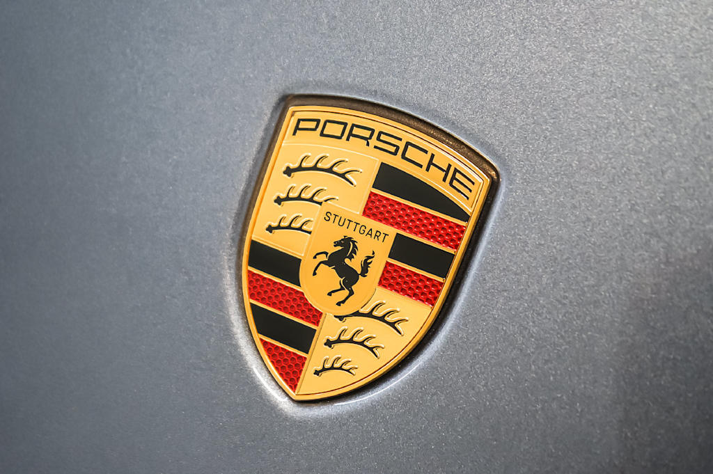 Thumbnail: 2026 Porsche 911 - 26