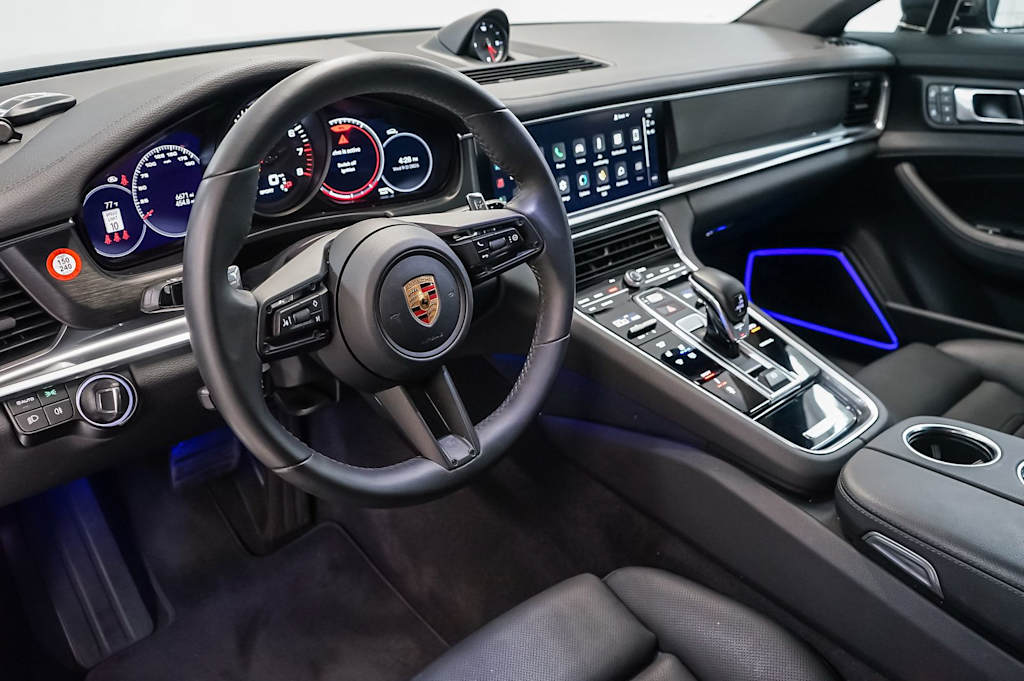 Thumbnail: 2023 Porsche Panamera - 2